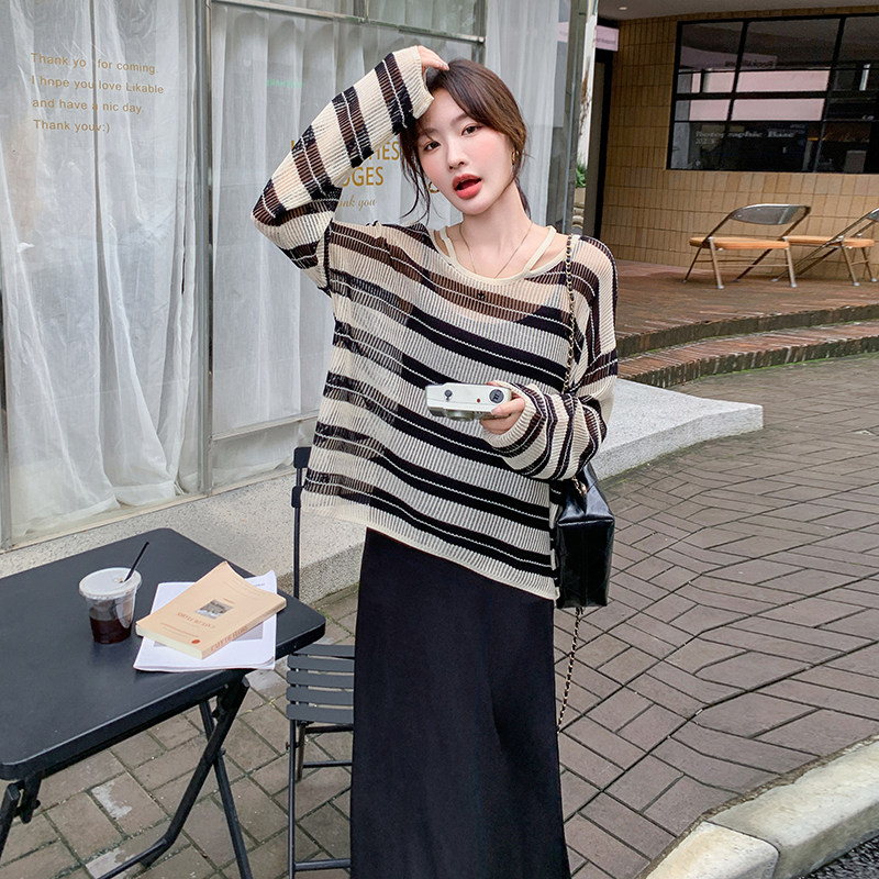 轻熟风条纹套装连衣裙女夏小众超好看气质条纹罩衫吊带裙两件套图片