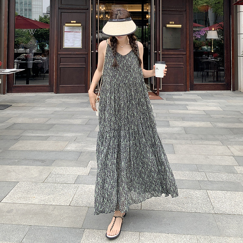 法式复古桔梗碎花吊带连衣裙女2025夏季新款韩版宽松显瘦度假长裙,女装连衣裙,2C112