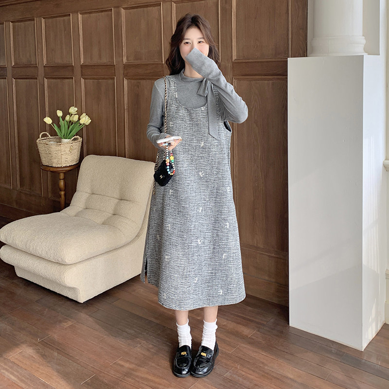 灰色蝴蝶结背心裙连衣裙女2025年春秋季新款减龄高级感气质两件套,女装套装/套裙,2C332