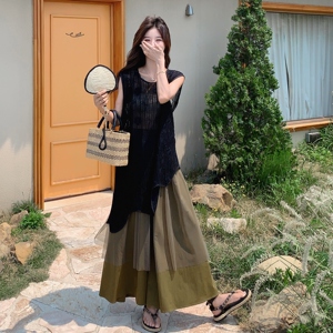 针织镂空无袖上衣套装女2025夏季新款复古时尚不规则阔腿裤两件套图片