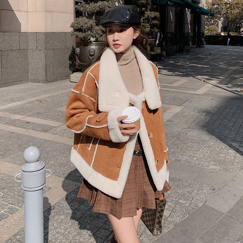 现货冬季新款皮毛一体羊羔毛外套P180K268,女装短外套,2C269