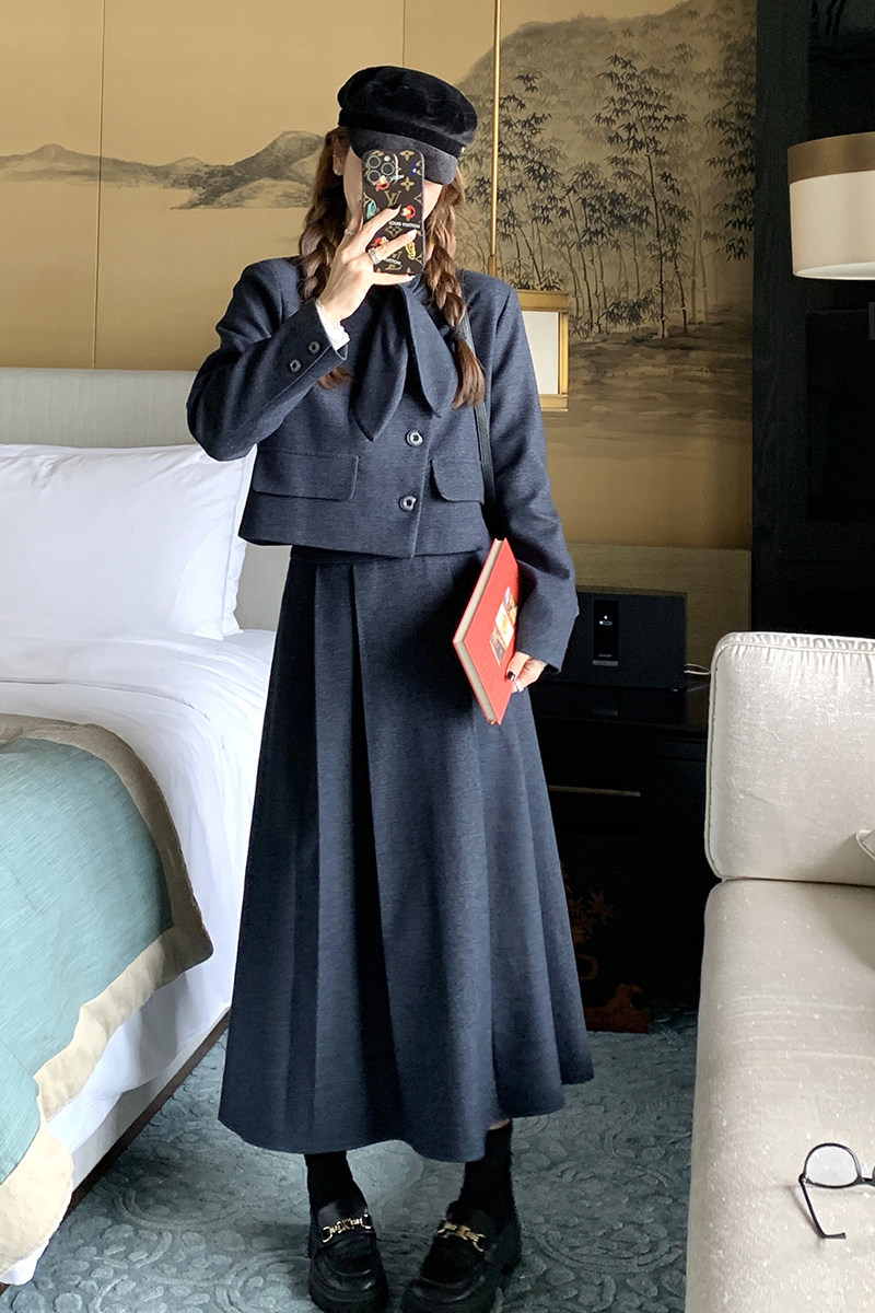 新品深蓝色小香风毛呢套装两件套7680-P195-K298，女装套装/套裙，2C159