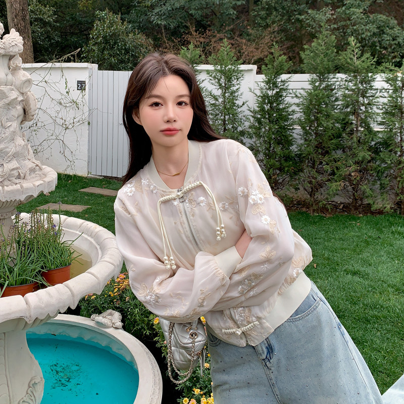 新中式国风白色棒球服女夏新款独特小众设计感超好看短款防晒外套图片