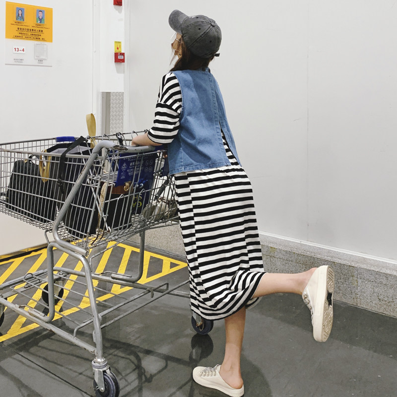 主推原209后背开叉牛仔马甲+条纹裙套装9390-P155K208,女装套装/套裙,2C069