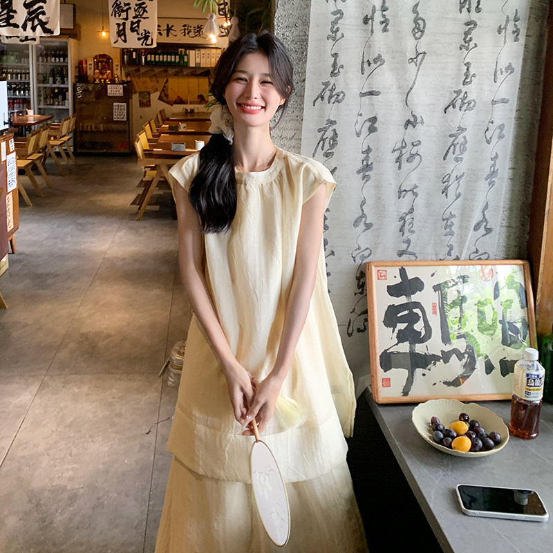 法式气质茶歇背心上衣女2025夏季新款宽松显瘦半身长裙,女装连衣裙,2C122