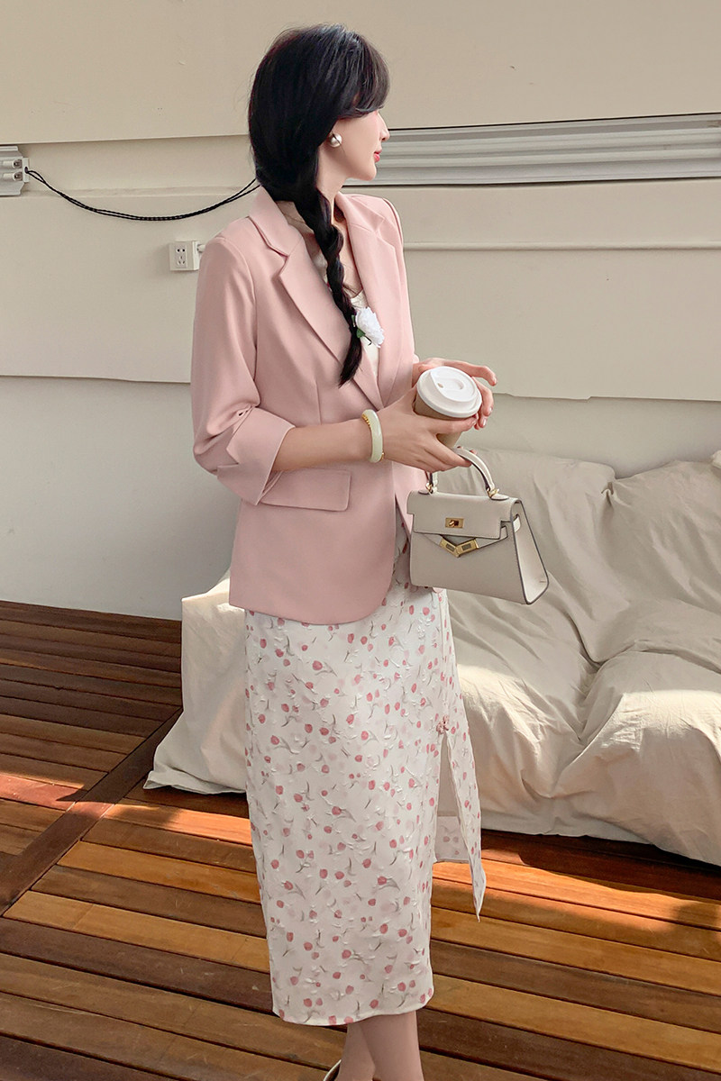 2025春秋季新款高级感温柔碎花吊带连衣裙两件套女时尚西服套装裙,女装套装/套裙,2C081