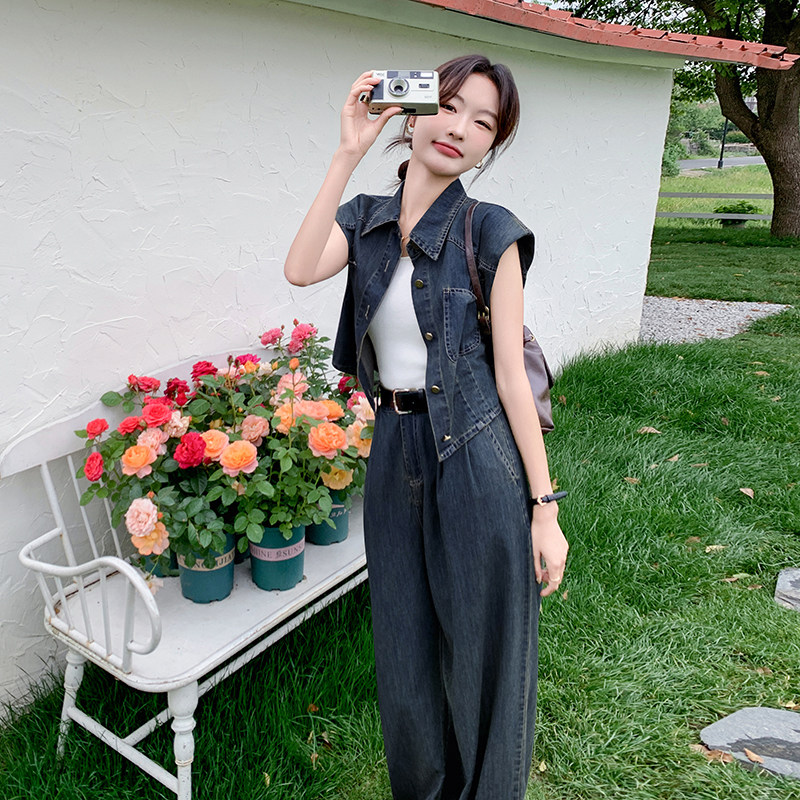 又酷又飒穿搭无袖牛仔套装女夏超火巨好看休闲减龄马甲长裤两件套,女装套装/套裙,2C075