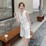 休闲时尚套装女法式小众白色无袖背心马甲上衣休闲阔腿短裤两件套，女装套装/套裙，2C012