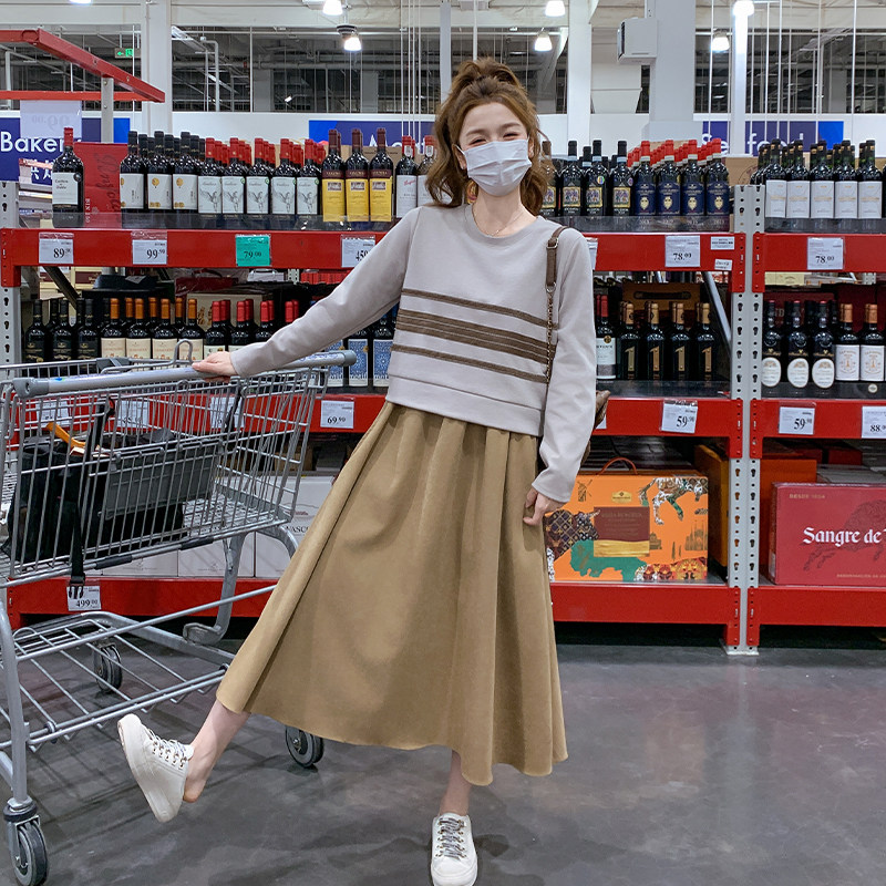 韩系假两件拼接卫衣连衣裙女春秋2025新款学院风减龄宽松休闲长裙图片