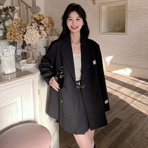 黑色廓形正肩西装外套女2025秋季新款高级感炸街宽松百搭显瘦西服图片