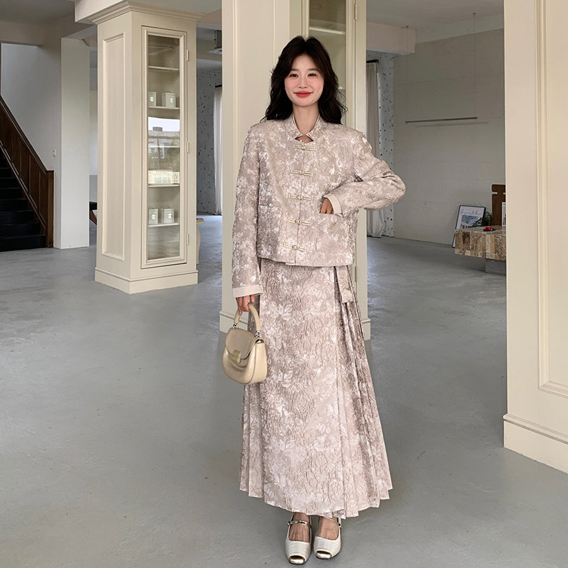 杏色新中式两件套装女春季高级感黑色提花国风上衣高腰半身裙子,女装套装/套裙,2C009