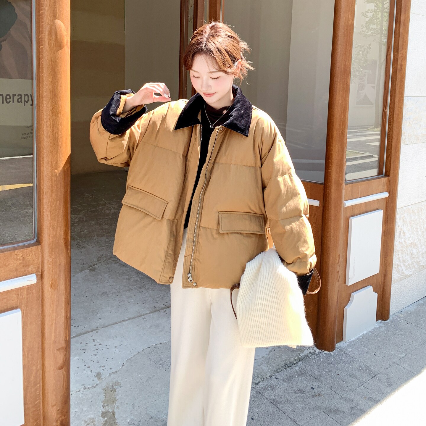 2025新款冬季短款小个子宽松小香风灯芯绒拼接外套,女装羽绒服,2C177
