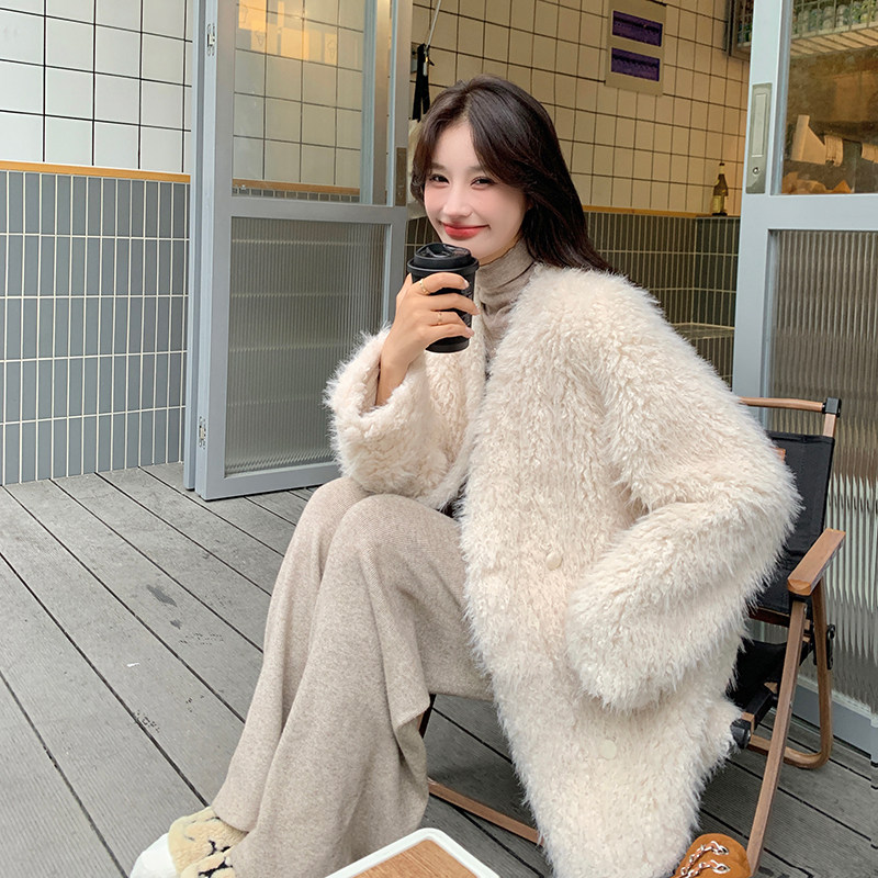高级感超好看羊羔毛外套女秋冬2024年新款加绒加厚皮毛一体仿皮毛,女装皮草,2C022