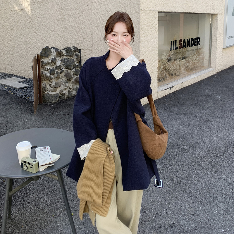 韩版蕾丝拼接深蓝色毛呢外套女秋冬2025新款流行爆款英伦风大衣,女装毛呢外套,2C159