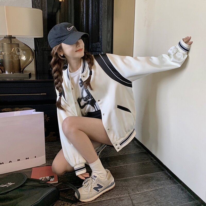 美式复古休闲白色棒球服外套女春季2024新款小个子高级感夹克上衣,女装短外套,2C066