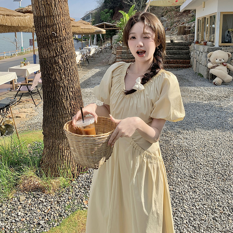 浅黄色泡泡袖绝美奶fufu连衣裙女2025夏季新款温柔风超好看a字裙,女装连衣裙,2C122
