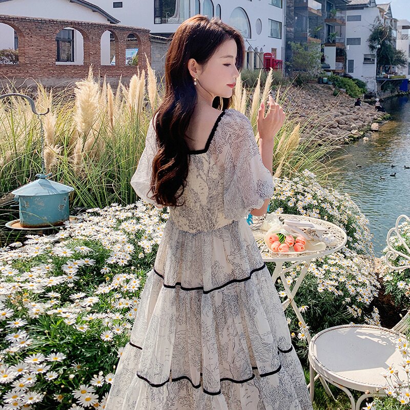 法式温柔系碎花连衣裙女2023夏新款收腰茶歇高级气质度假桔梗长裙,女装连衣裙,2C088