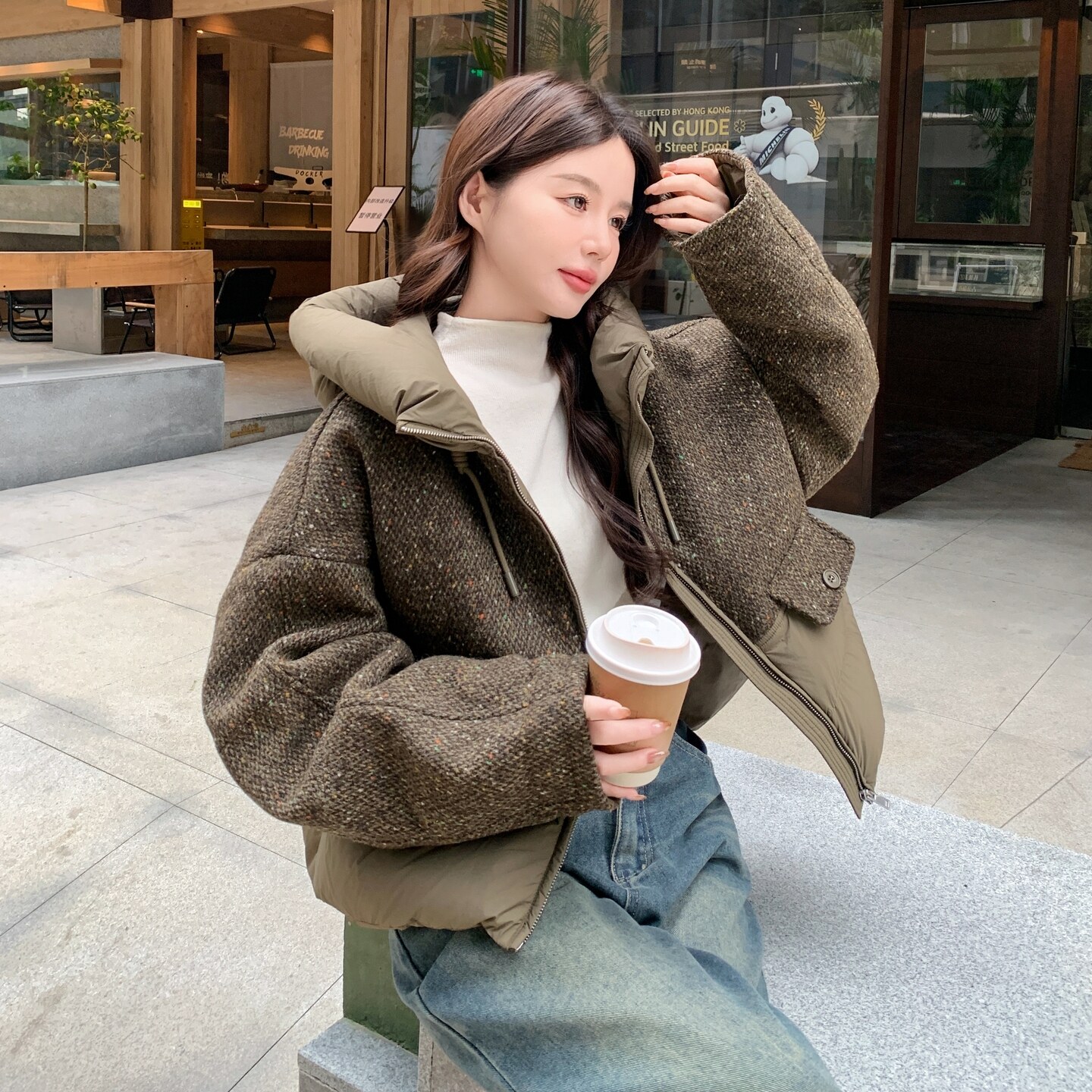 复古拼接连帽羽绒服女短款面包服宽松设计感小众冬季加厚保暖外套,女装羽绒服,2C166