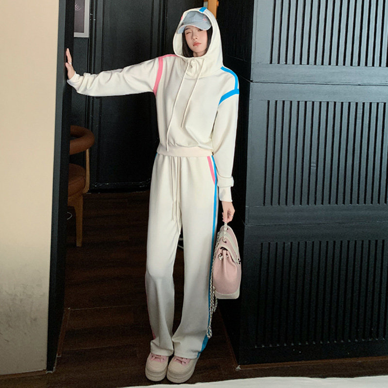 女春季洋气拼接色连帽卫衣直筒卫裤两件套潮图片