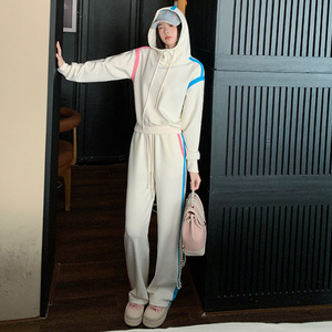 女春季洋气拼接色连帽卫衣直筒卫裤两件套潮图片