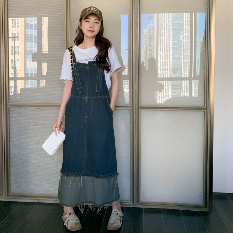 设计感复古毛边牛仔背带裙2025春秋新款小众别致大码宽松孕妇胖mm,女装连衣裙,2C050