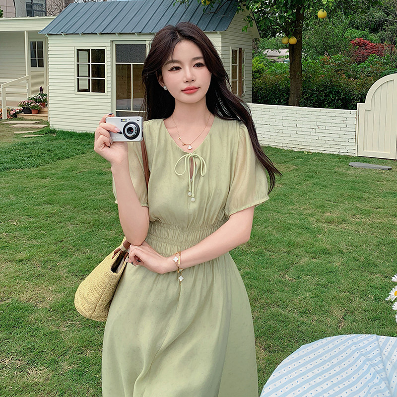 挂脖式高腰夏季V领拼接连衣裙仙女裙温柔风收腰气质裙子显瘦白色,女装连衣裙,2C215