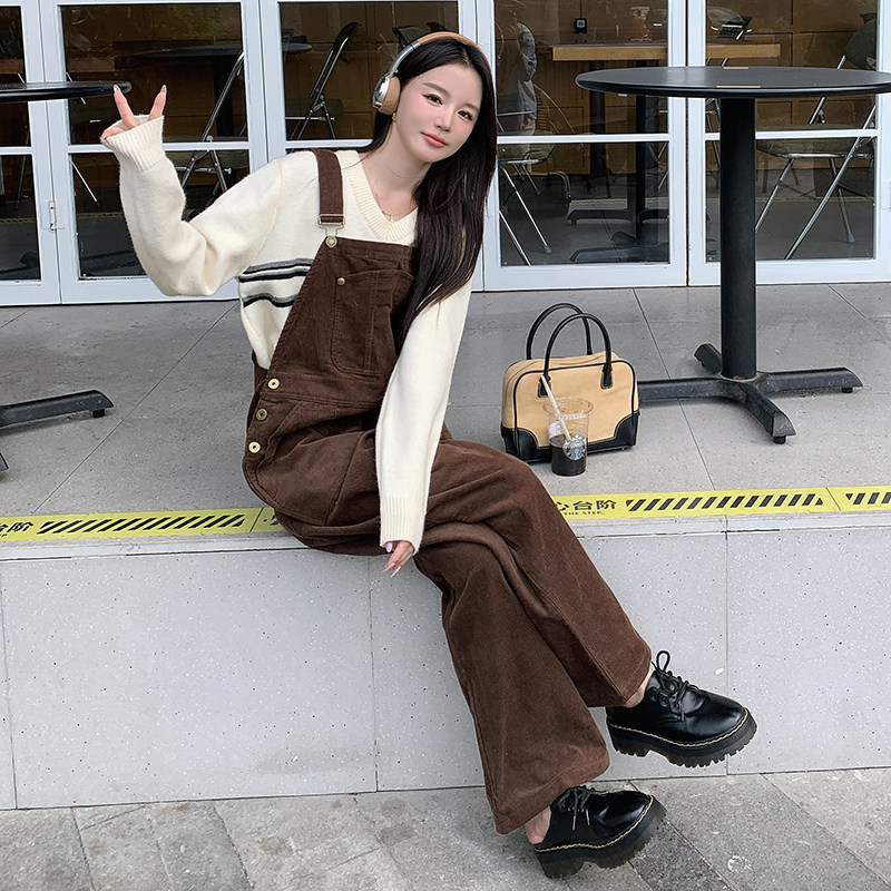 咖色灯芯绒背带裤春秋女2025新款学院风减龄休闲复古百搭阔腿长裤图片