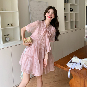 粉色蝴蝶结连衣裙女2025夏季新款法式温柔风甜美减龄小个子娃娃裙图片