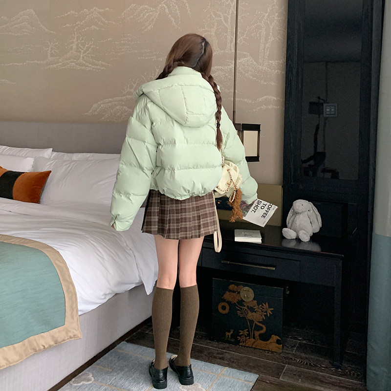 【新款现货】嫩嫩滴浅绿色羽绒服088-8879p260控399,女装羽绒服,2C088