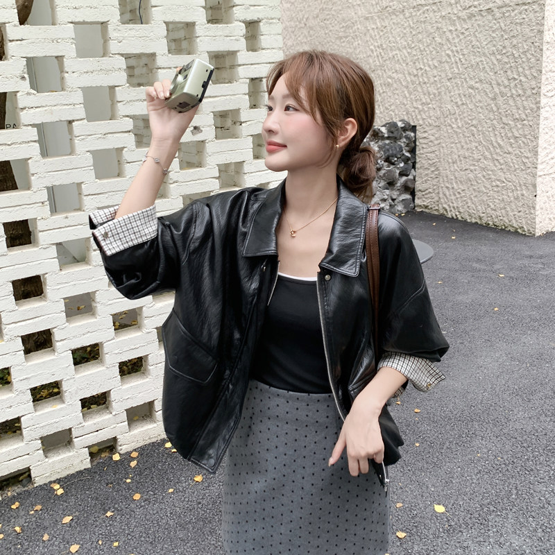 2025年秋季新款韩版时尚百搭宽松显瘦翻领短款皮衣外套女夹克上衣,女装皮衣,2C092