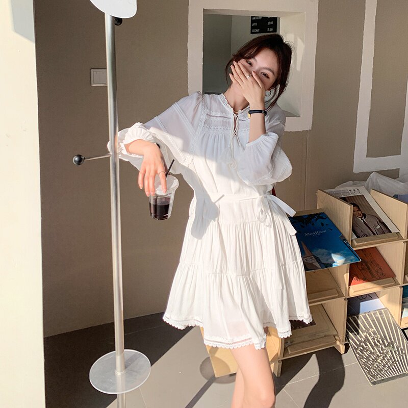 【现货夏新!】061P105K1582025夏季新款白色收腰短款连衣裙,女装连衣裙,2C037
