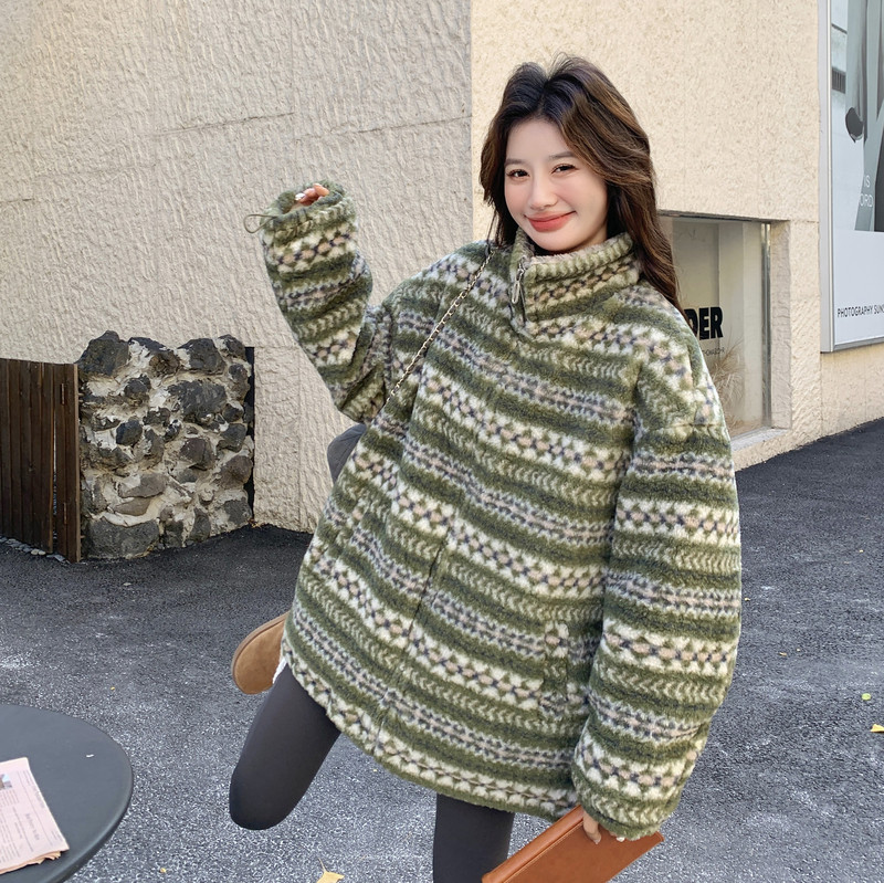 现货25冬新圣诞羊羔毛羽绒服绿色2D044-2525-P255-K385-90绒,女装羽绒服,2D044