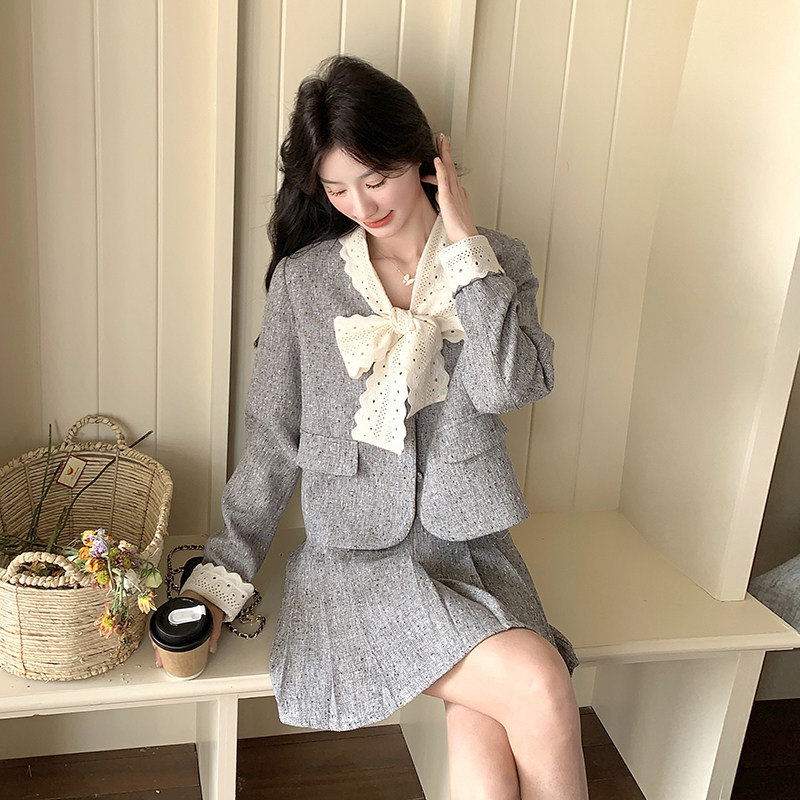 法式减龄两件套女2026春季新款蝴蝶结系带西装外套百褶裙套装,女装套装/套裙,2C218