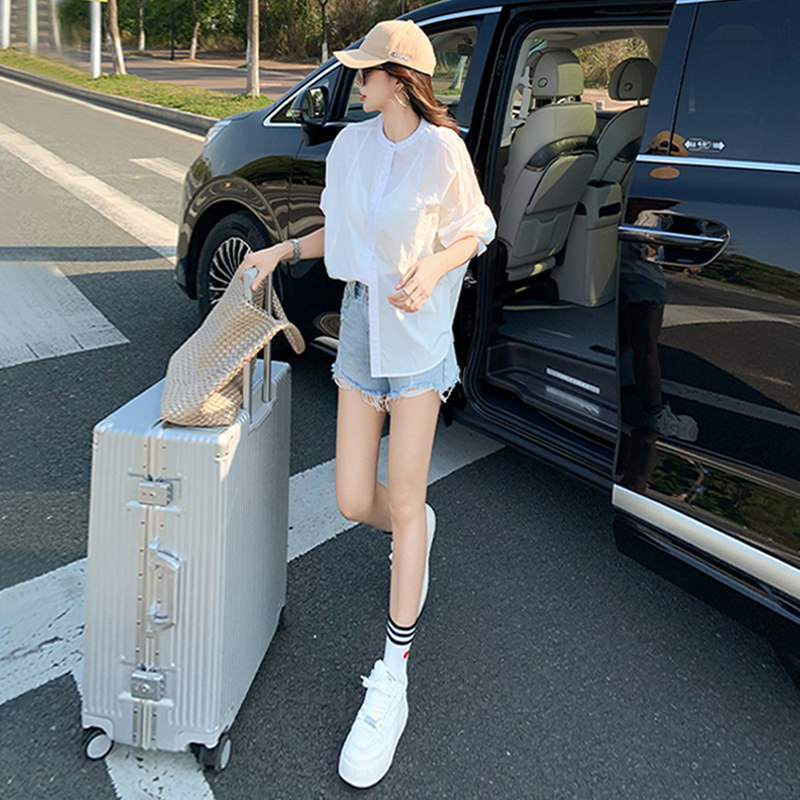 女款春季时尚休闲新款百搭单排扣圆领宽松显瘦纯色长袖灯笼上衣潮,女装衬衫,2C310