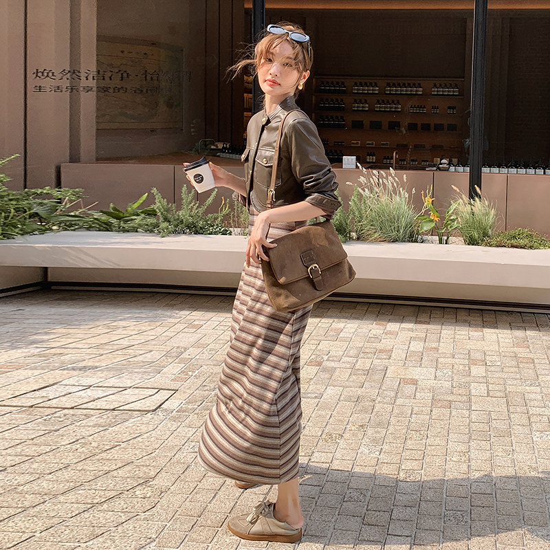 美式炸街短款皮衣外套套装女2025春秋季新款收腰条纹连衣裙两件套,女装套装/套裙,2C206