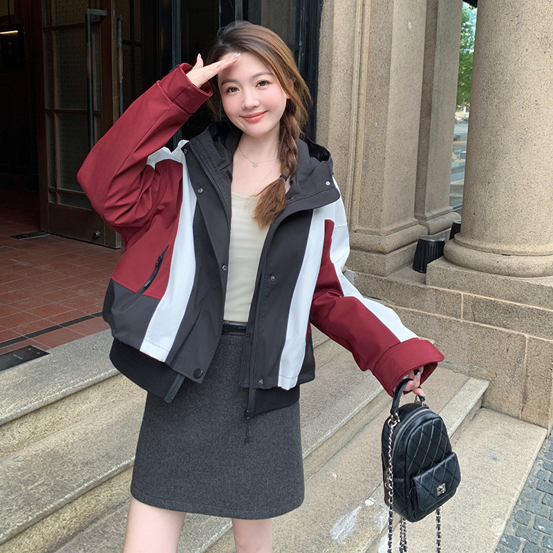 []新增夹棉冲锋衣短外套2C300-9932-P175-K248夹棉P195-K268,女装短外套,2C300