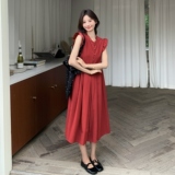 小飞袖红色连衣裙女夏2025新款法式小众设计感流行超火爆款长裙，女装连衣裙，2C273