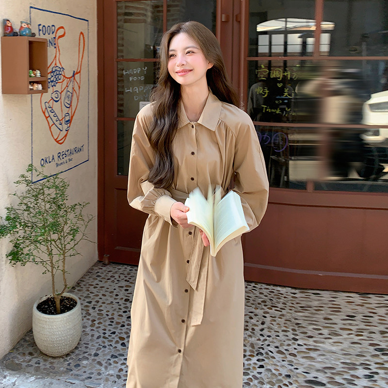 深卡其色连衣裙女春秋2025新款收腰显瘦设计感小众复古赫本风长裙,女装连衣裙,2C057