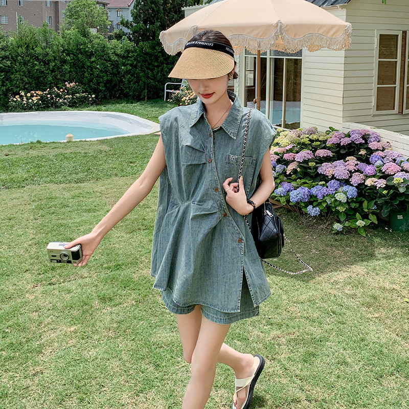 复古设计感不规则无袖衬衫上衣女2025夏季新款时髦阔腿短裤两件套,女装套装/套裙,2C166