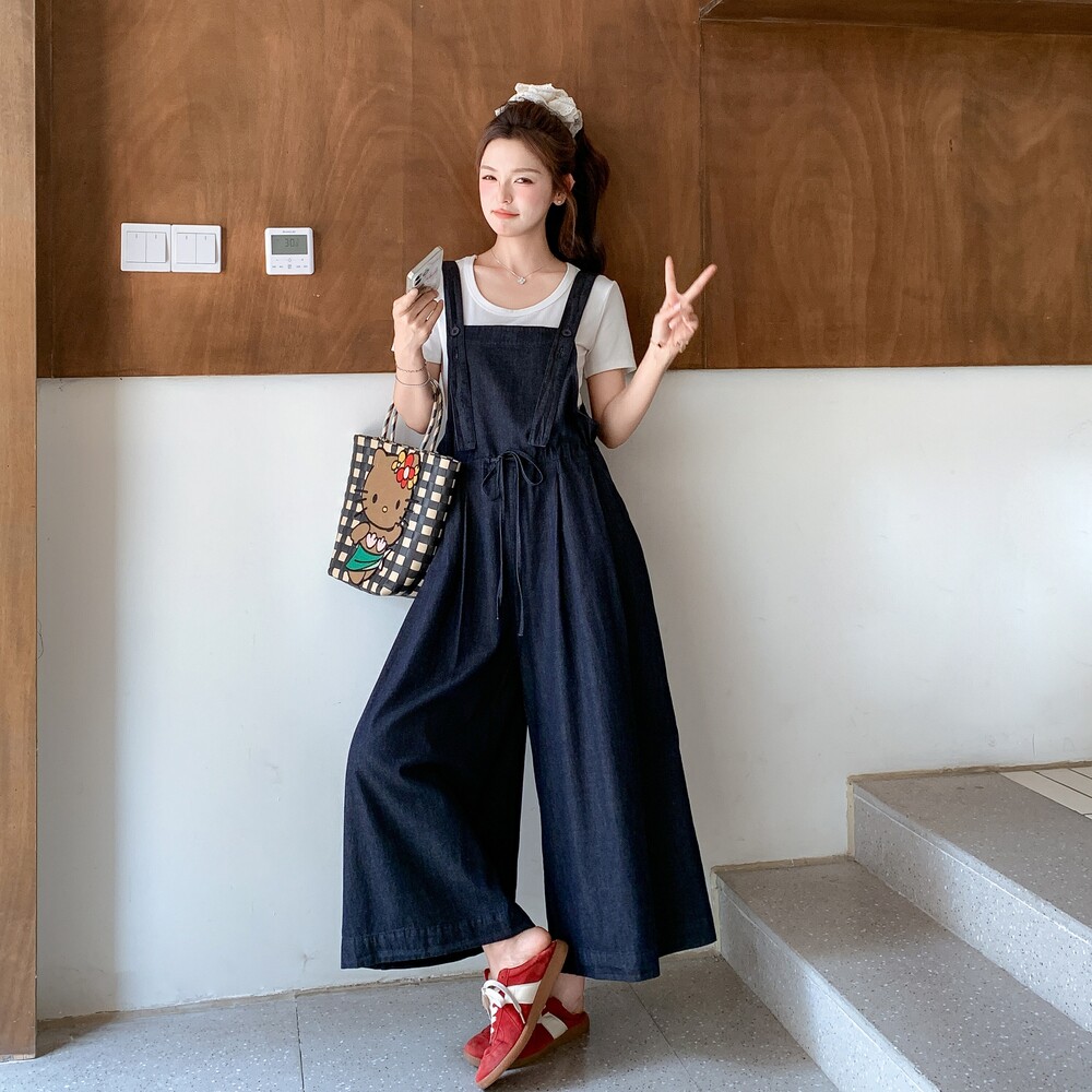 深蓝色慵懒风背带裤套装女2025夏季新款圆领短袖收腰连身裤两件套图片