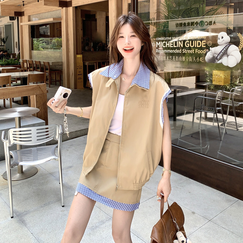 法式减龄撞色拼接套装女秋2026新款高级感巨好看小个子短裙两件套图片