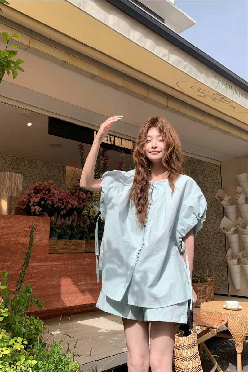 气质蓝色衬衫短裤套装女夏2025新款小个子两件套显瘦爆款又酷又飒,女装套装/套裙,2D146