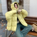 云朵泡芙羽绒服女2025冬季新款短款连帽宽松面包服黄色立领外套，女装羽绒服，2C177