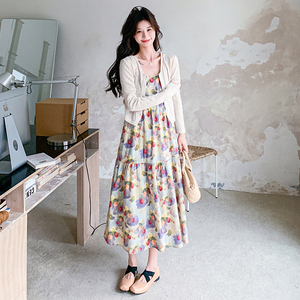 温柔风长款法式碎花连衣裙女2025夏季新款超好看度假风减龄背带裙图片