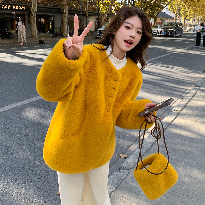 多巴胺亮黄色水貂绒仿皮草外套女冬皮毛一体2C353/8661/P160/K238图片