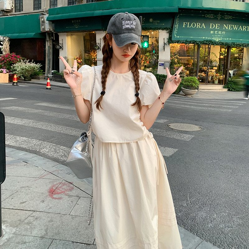 洋气设计款套装裙女2024夏季泡泡袖甜美半身裙两件套冷淡风盐系,女装套装/套裙,2C298