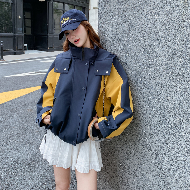 撞色拼接连帽休闲冲锋衣外套女春秋2025新款小个子减龄巨好看上衣,女装短外套,2C159