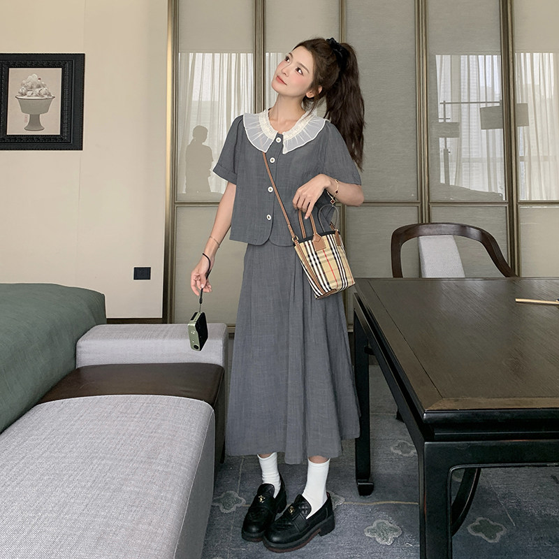 灰色减龄小香风套装裙女2025夏季新款娃娃领短袖衬衫半身裙两件套图片