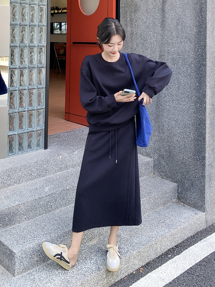 秋季新品老钱风休闲套装2601-P165-K235,女装套装/套裙,2D013