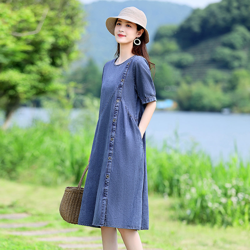 薄款纯棉牛仔连衣裙女夏2024新款宽松遮肚子显瘦妈妈休闲洋气裙子,女装毛呢外套,新感觉